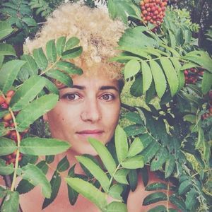 Meet your Posher, Julia